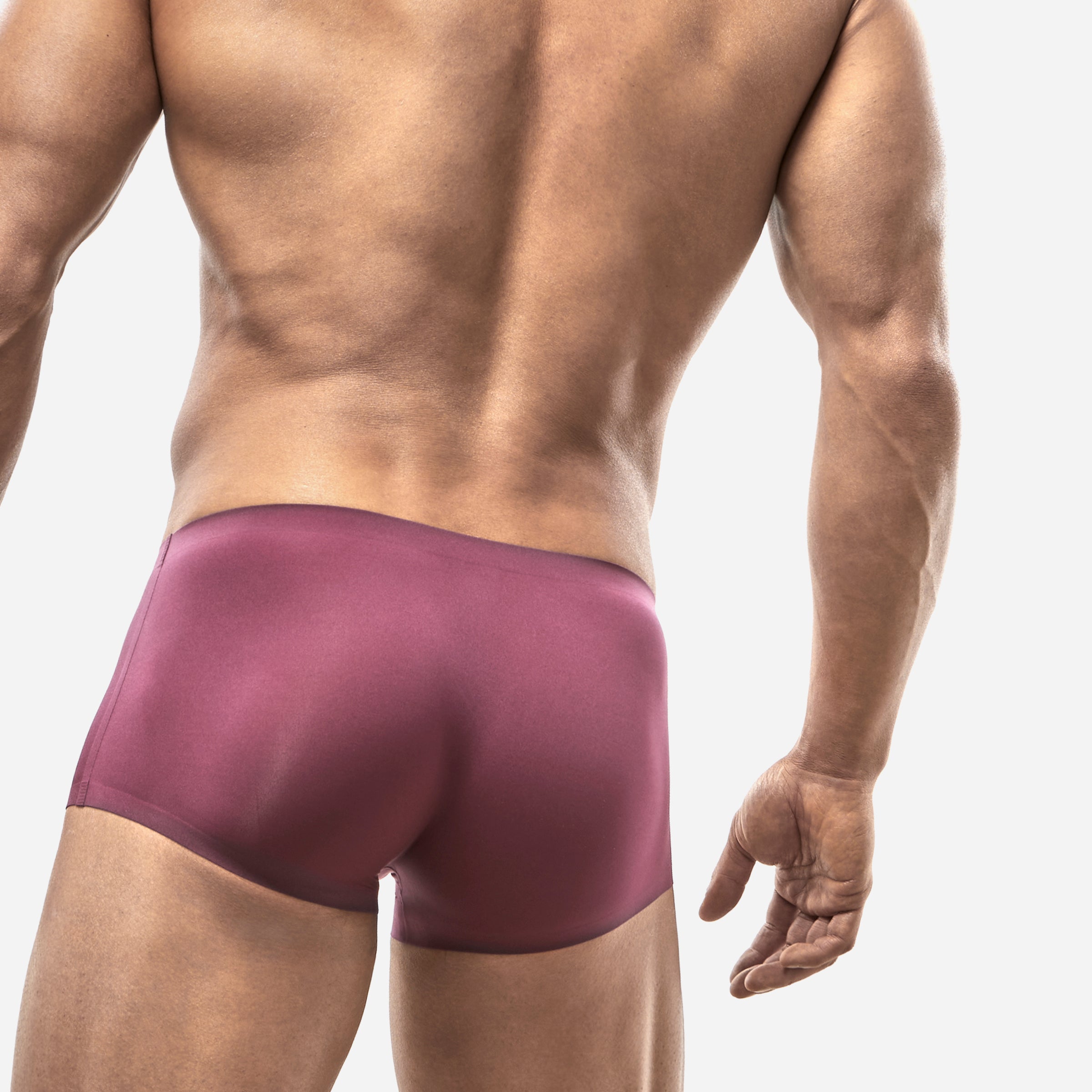 Dominate · Trunk